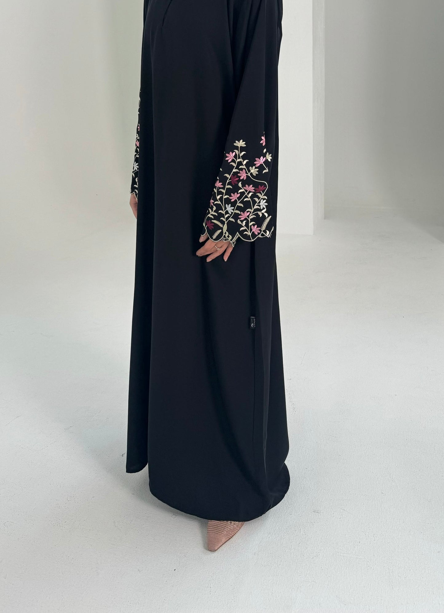 Warda (Closed) abaya